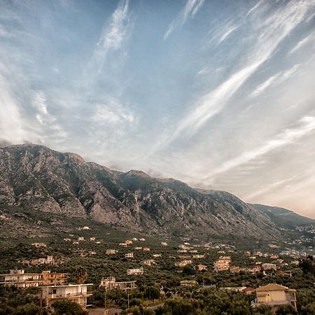 Hotel Fotini Каламата Екстериор снимка