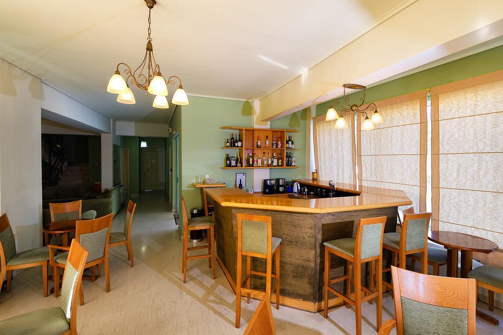 Hotel Fotini Каламата Екстериор снимка