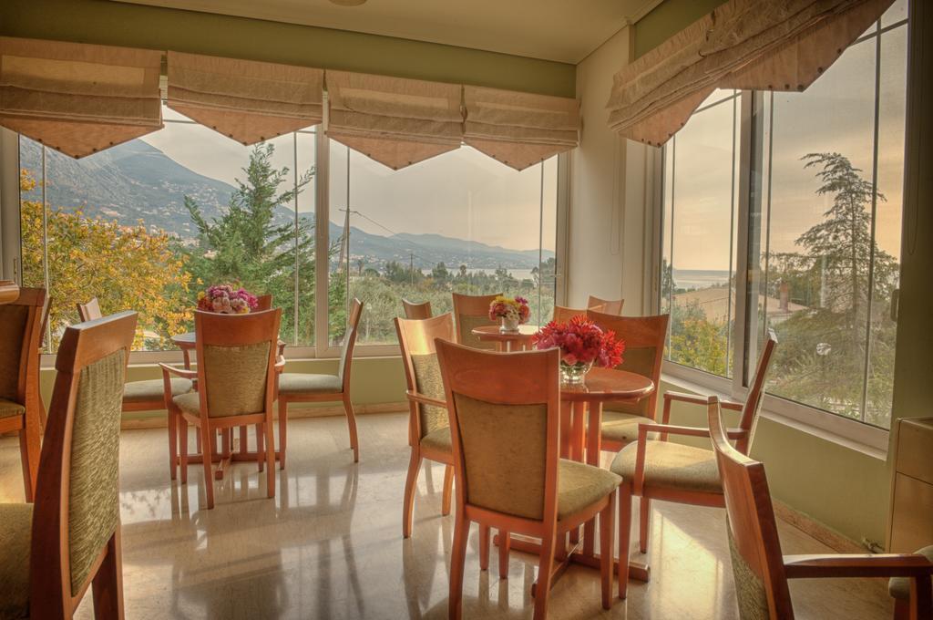 Hotel Fotini Каламата Екстериор снимка